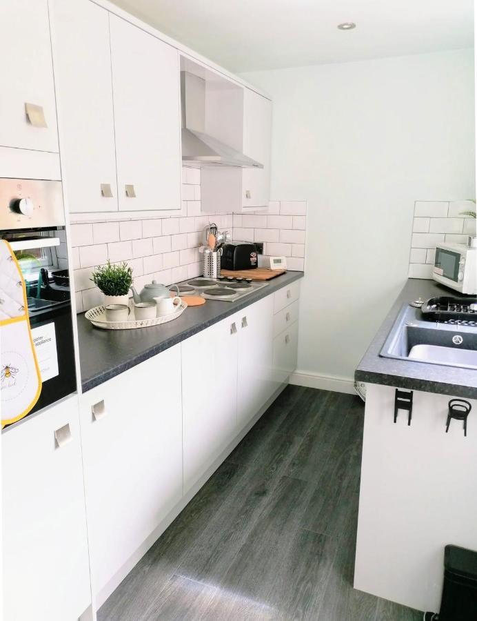 Sunset House - Whitby Townhouse Near The Sea Sleeps 8 Villa Luaran gambar
